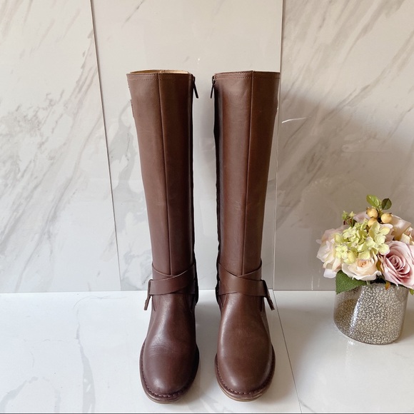 UGG Knee High Tall Boots Strap Brown Leather - Picture 5 of 8